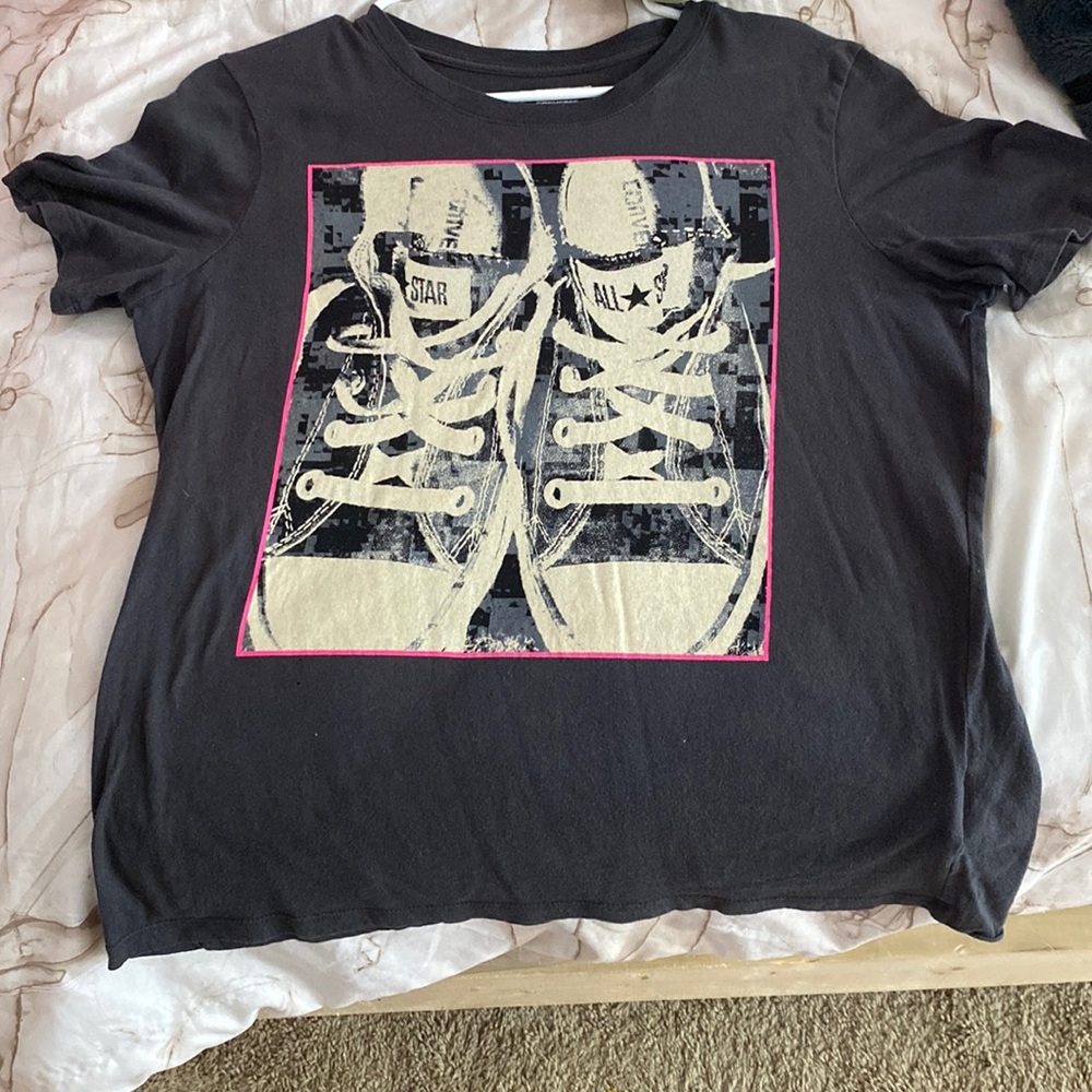 Converse Classic fit Size Large